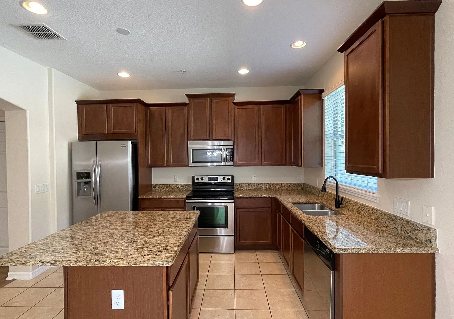 Coming Soon -To Lake Nona Preserve! Resort-Style Living In A Gated, Pet-Friendly Community! — Photo 4