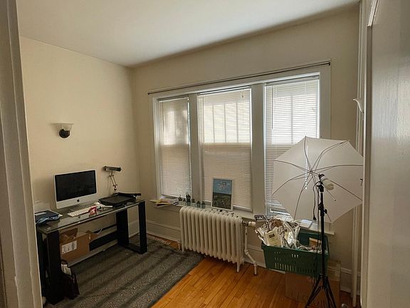5th image of 2009 Aldrich Ave S #1