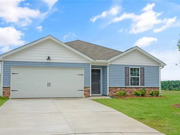 4588 Red Oak Dr, Trinity, NC 27370