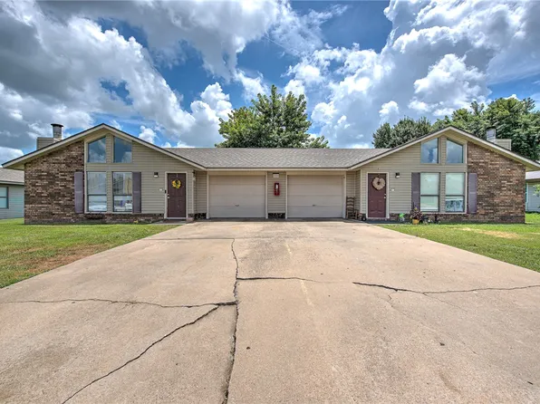 2009 A&b Christy Dr, Springdale, AR 72764