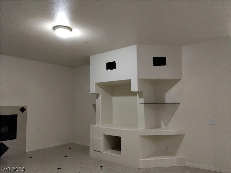 7728 Villa De La Paz Ave — Photo 65