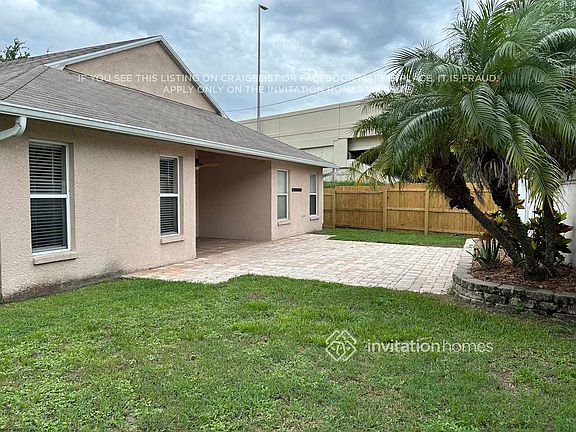 5th image of 15517 Lake Bella Vista Dr