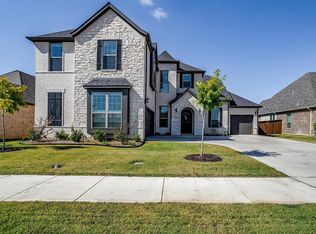 13905 E Riviera Dr, Burleson, TX 76028