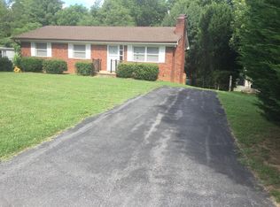 74 Hickory Tree Rd #74, Asheville, NC 28805