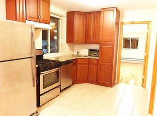 12-16 31st Dr #1A, Astoria, NY 11106