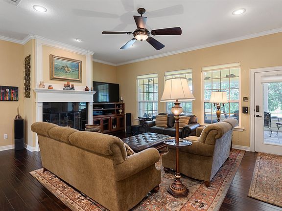 4th image of 5270 Saddle Ridge Ct