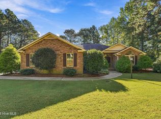 120 Oxford Court, Seven Lakes, NC 27376