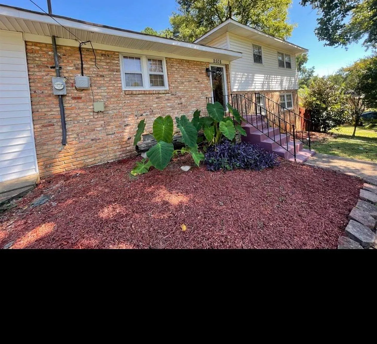 4 bed, 2.0 bath, 1700 sqft, $1,395 — Photo 1