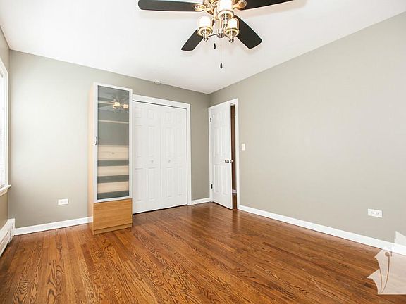 5th image of 3018 N Whipple St #2A