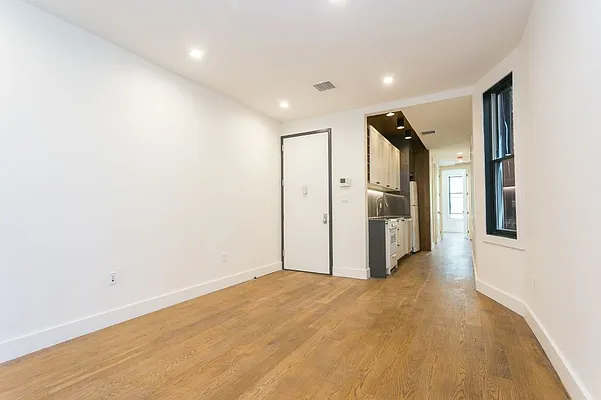 Rented by Owner | media 23