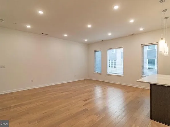 2137 E Firth St Unit 2, Philadelphia, PA 19125