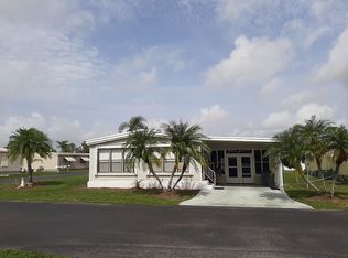 612 Friendly Pl, North Fort Myers, FL 33917