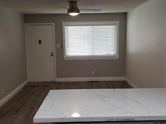 4th image of 823 W 5th St