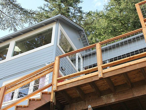 Cabin and stairs to deck