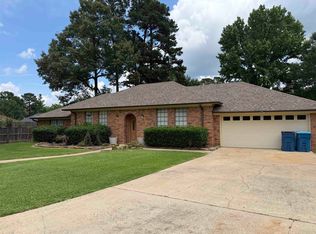 502 Sherman Dr, Marshall, TX 75672