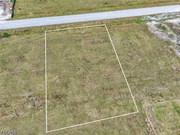 3915 NW 38th Ln, Cape Coral, FL 33993