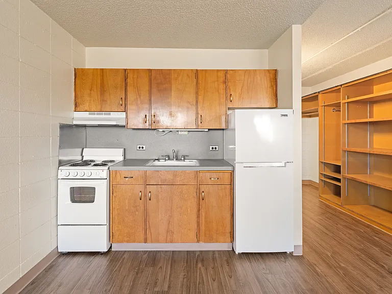 1108 7th St S #310 — Photo 15