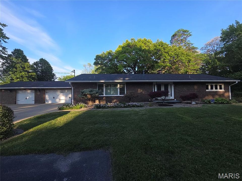 1st image of 776 Timberlane Dr