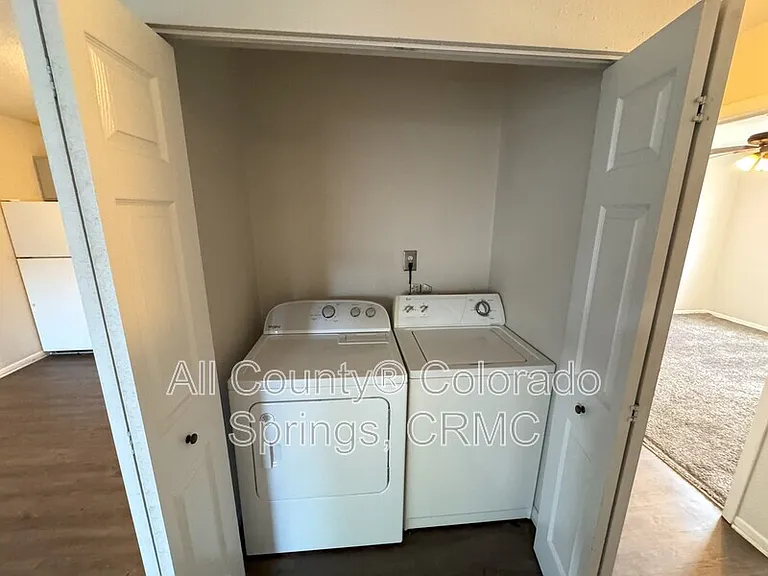 4331 Ericson Dr #1 — Photo 8