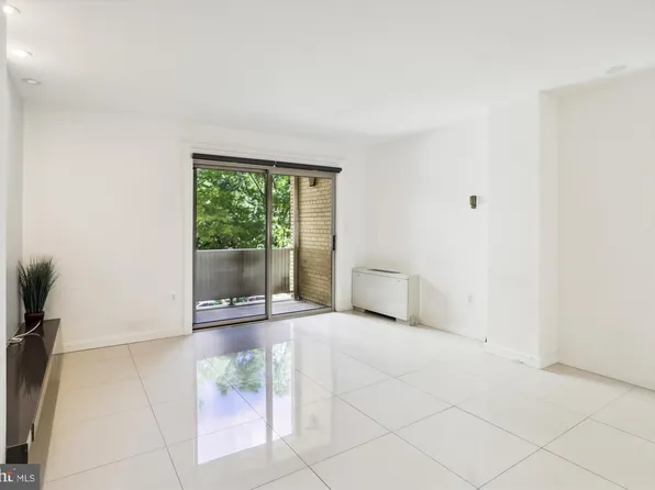 4600 Connecticut Ave NW APT 526, Washington, DC 20008