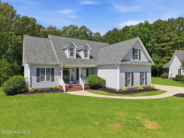 3204 Misty Pines Road, Greenville, NC 27858