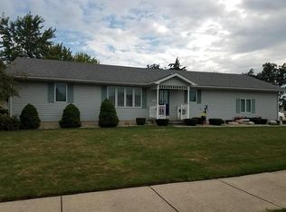 11195 Blue Spruce Dr, Fowler, MI 48835