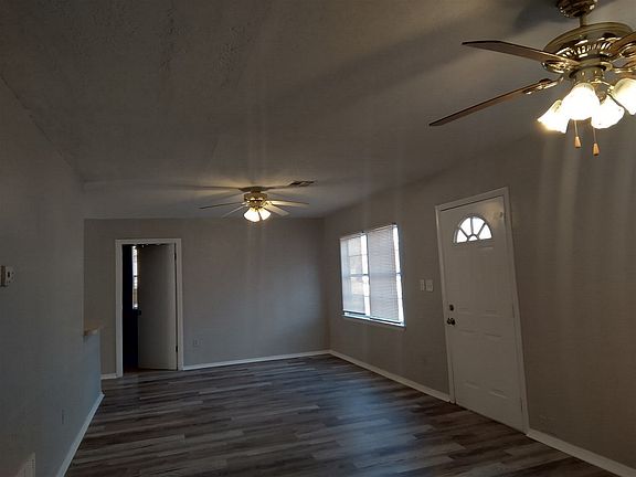 2nd image of 2206 NW 28th St