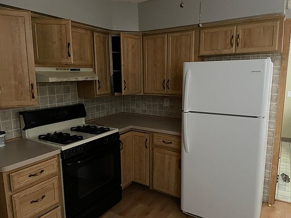 4th image of 4506 Bruening Dr #1