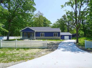 50902 Kenilworth Rd, South Bend, IN 46637