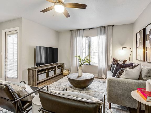 Living Area of B1RG Sophisticated