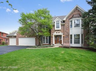 1022 Lund Ln, Batavia, IL 60510