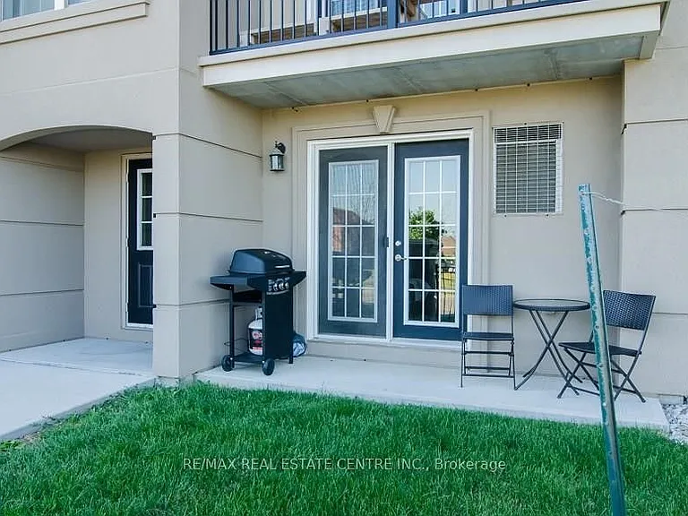 1370 Main St E #103 — Photo 9