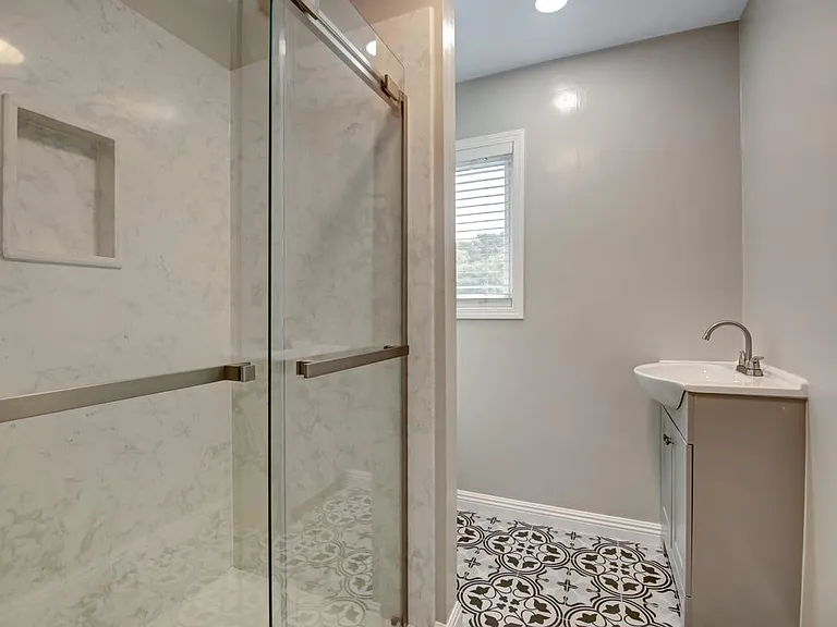 125 Hecker Pass Rd — Photo 13
