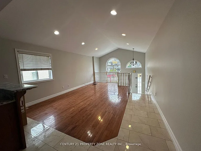 975 Albert Rd — Photo 3