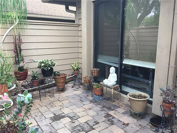 2nd image of 370 Winchester Pl