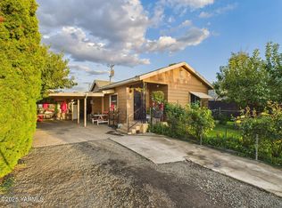 623 N 6th Ave, Yakima, WA 98902