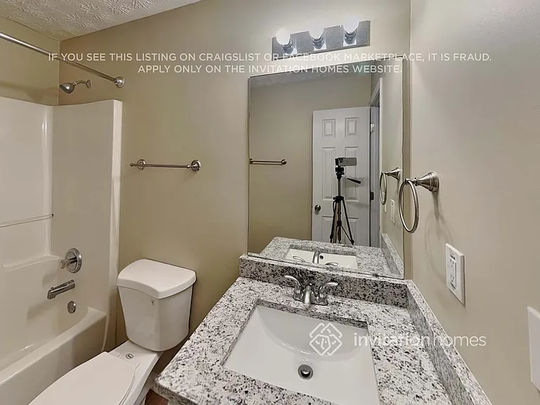898 Kendall Park Dr — Photo 17