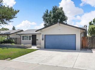 641 Tahoe Dr, Lodi, CA 95242