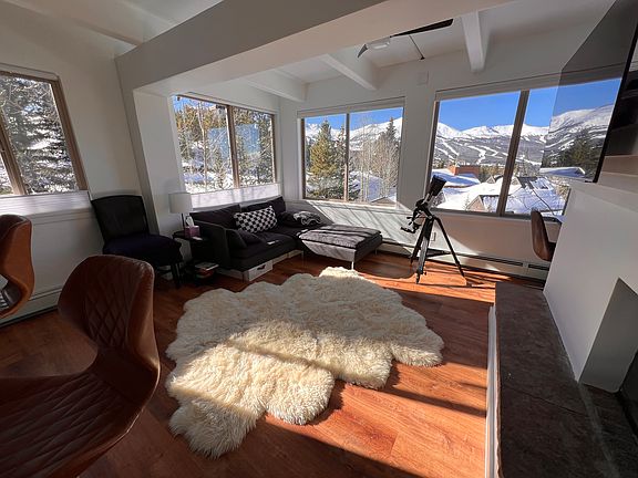 2nd image of 303 Overlook Dr #4C