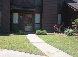 322 Rock Knoll Dr, Greenwood, SC 29649