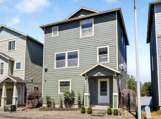 19157 SE Ash St, Portland, OR 97233