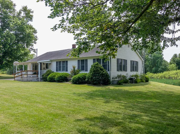 6125-X W Y Ave #X, Schoolcraft, MI 49087