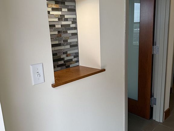 4th image of 227 Blue Earth Pl APT 309
