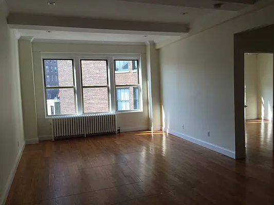 Rented by ELK Investors | media 7