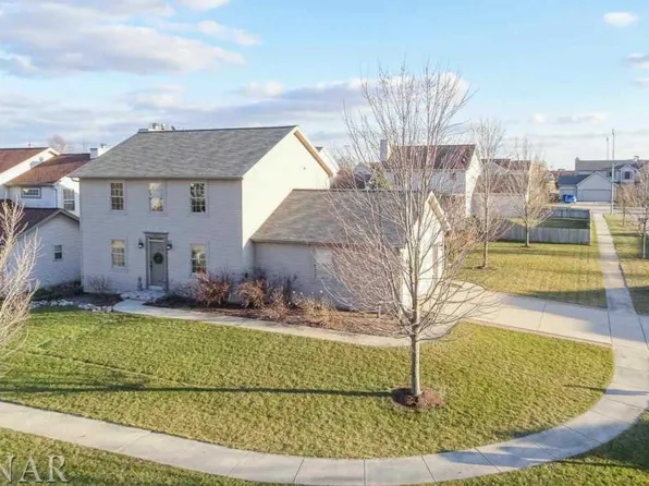 3111 Auburn Rd, Bloomington, IL 61704