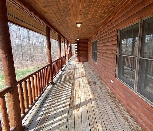 3rd image of 17575 Wing Rd