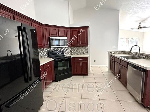 5th image of 1919 Colonial Woods Blvd