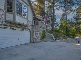 196 N Fairway Dr N, Lake Arrowhead, CA 92352