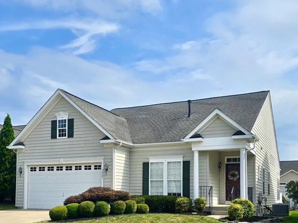 5427 E Rich Mountain Way, Fredericksburg, VA 22407