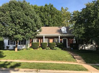 9401 Somerset Dr, Overland Park, KS 66207